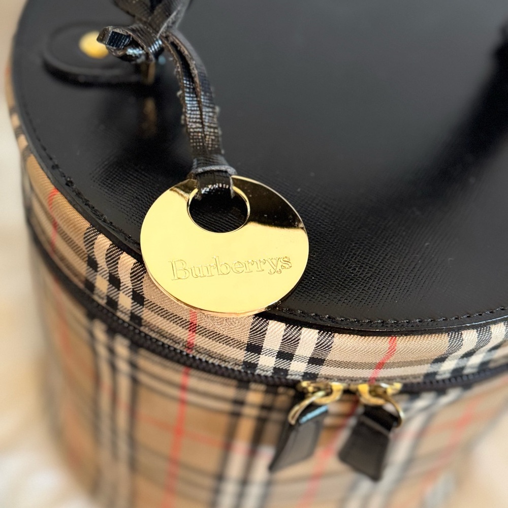 Burberry Beige and Black Checkered Vanity Case - Picture 9 of 9